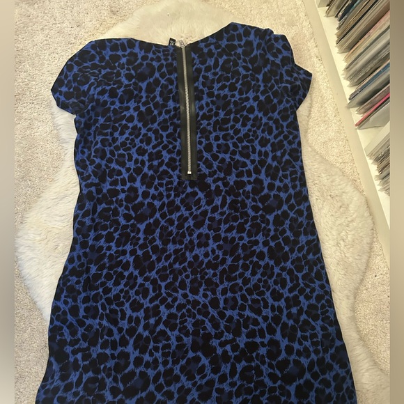 Blue leopard mini dress - Picture 3 of 4